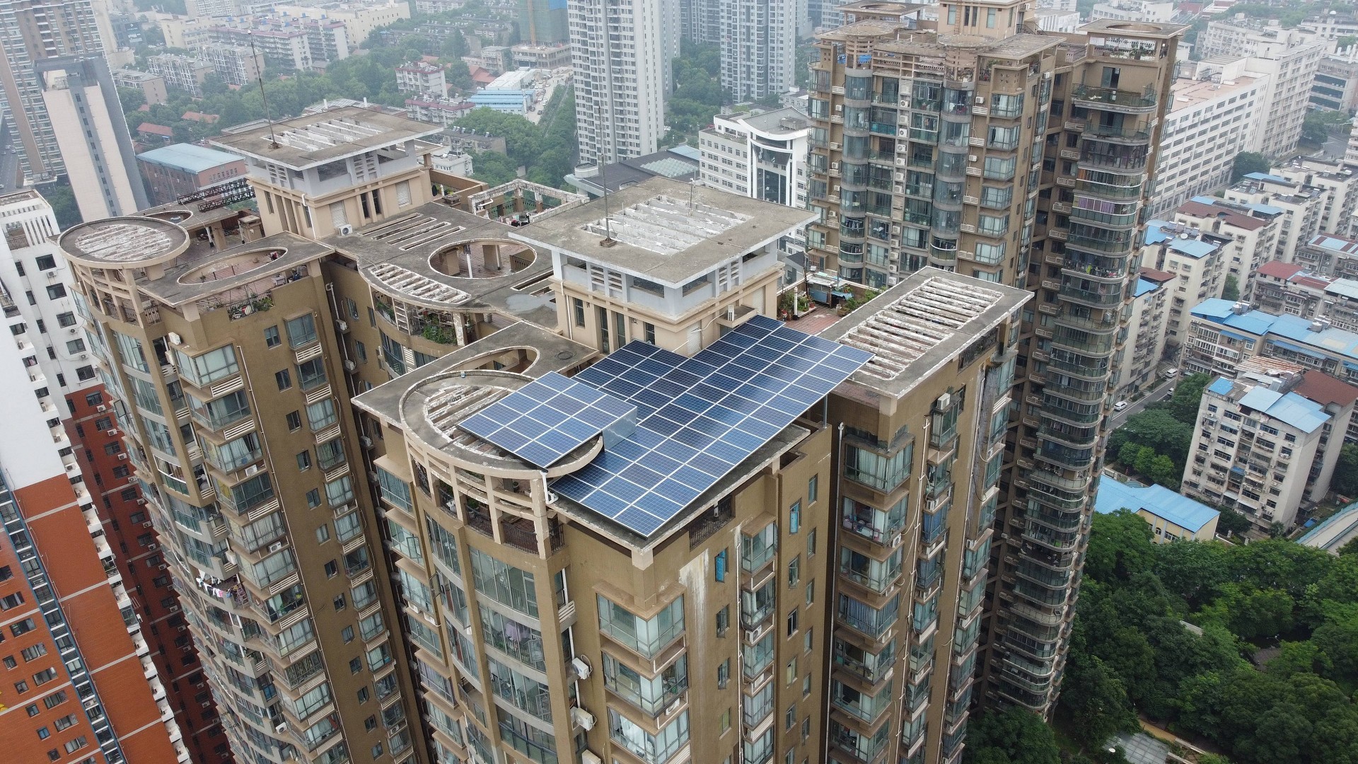 �������޹�����ɫ��Դ���޹�˾