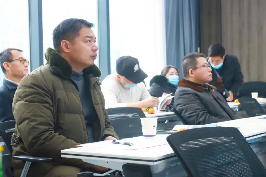 �������޹�����ɫ��Դ���޹�˾