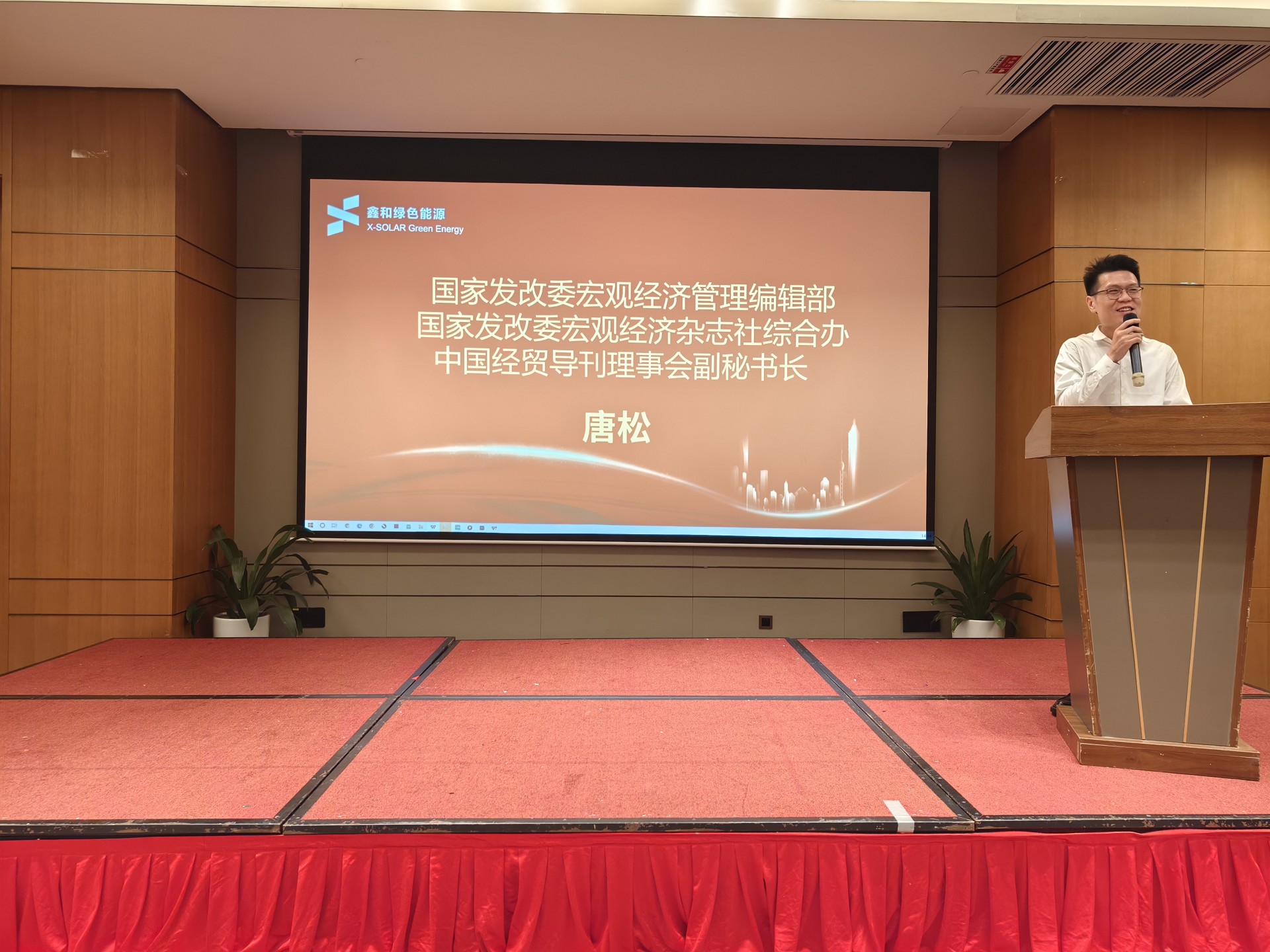 ���޹���