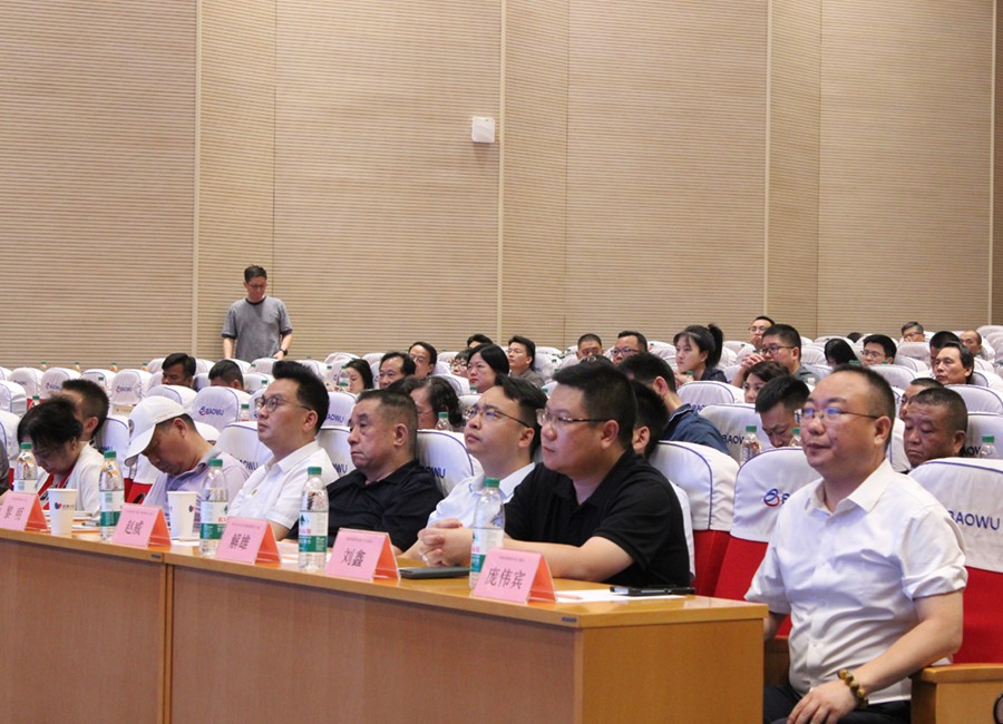 ���޹���